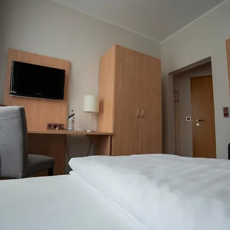 Hotel Stadt 3*